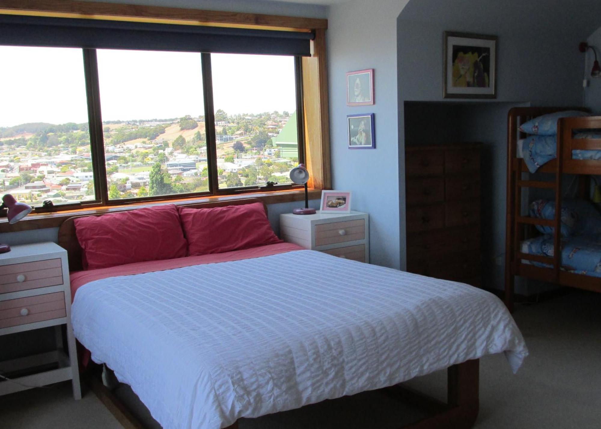 High On Penguin Bed & Breakfast Dış mekan fotoğraf