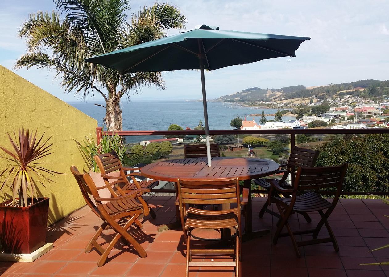High On Penguin Bed & Breakfast Dış mekan fotoğraf